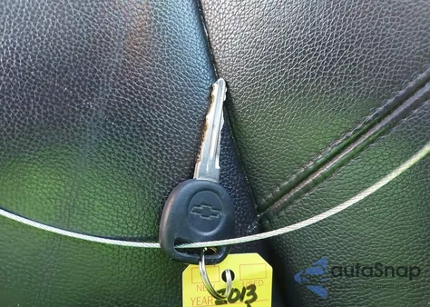 2013 Chevrolet Suburban 1500 Lt z USA, uszkodzony, nr VIN 1GNSKJE77DR335246